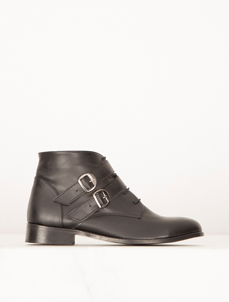 

Mecrea woman Casual Boot, Standard