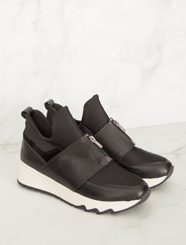 

Mecrea woman Sneakers, Standard