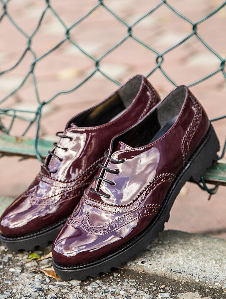 

Mecrea woman Jerry Oxford & Loafer Shoes, Claret red