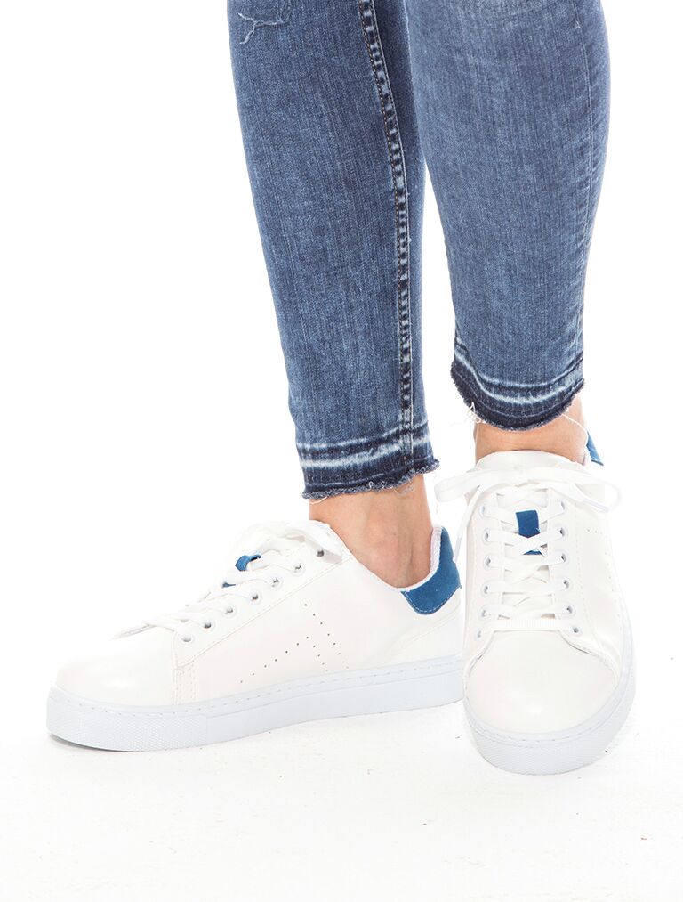 

Mecrea woman Sneakers, Standard