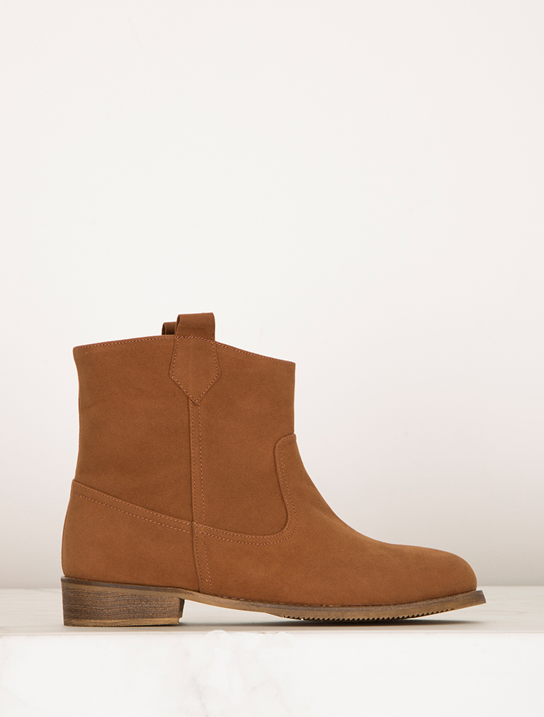 

Mecrea woman Casual Boot, Standard