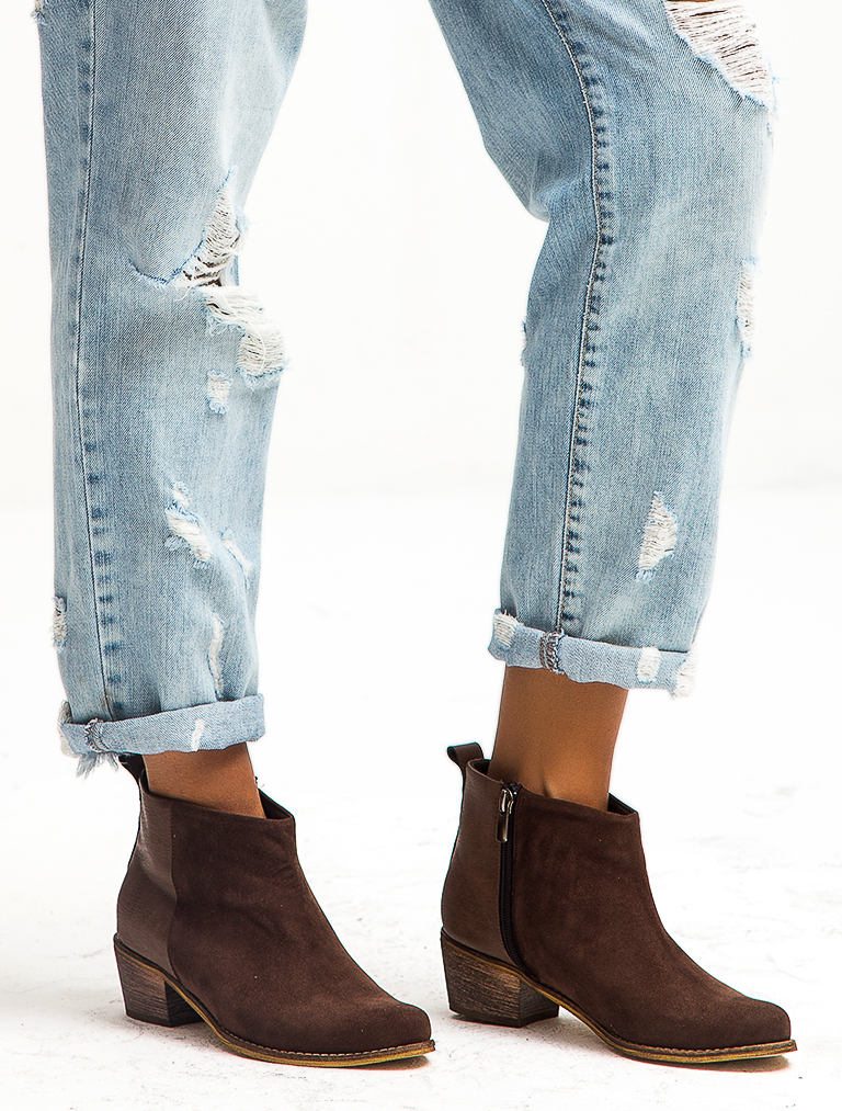 

Mecrea woman Boot, Standard