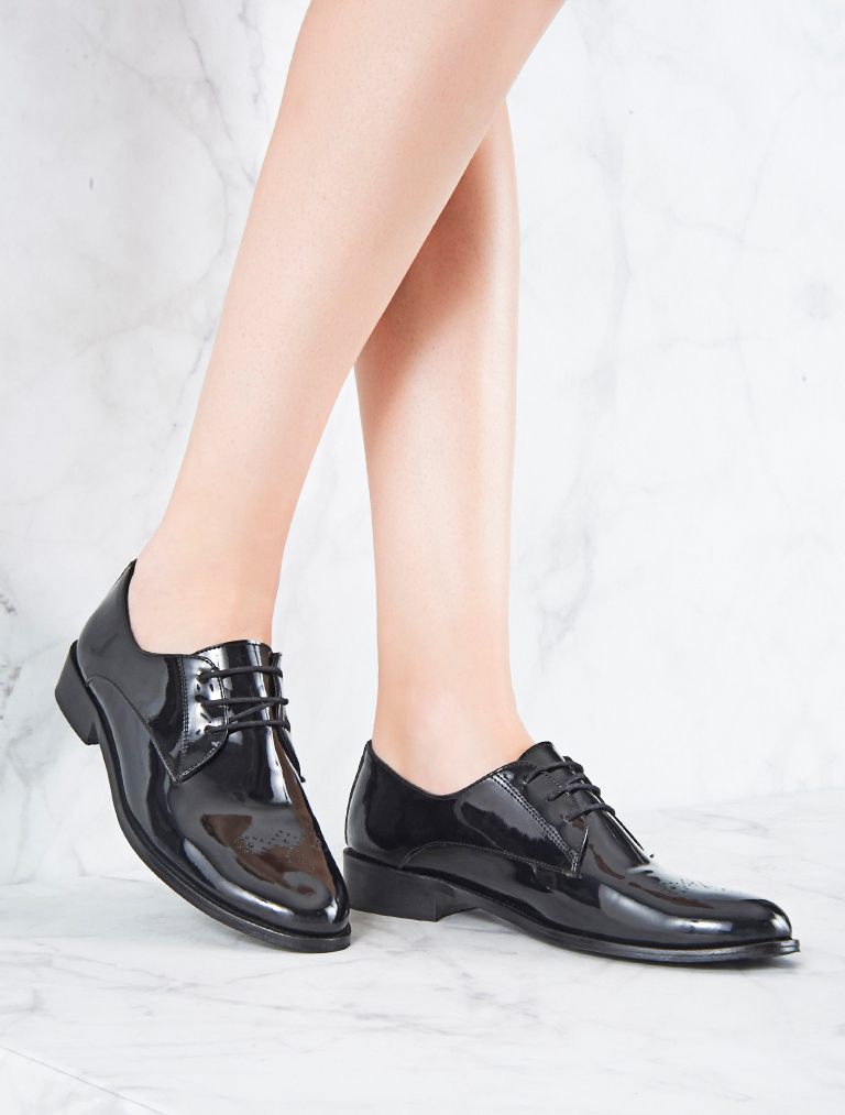 

Mecrea woman Patrick Oxford & Loafer Shoes, Black
