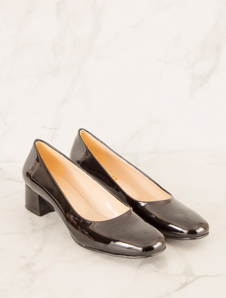 

Mecrea woman Heels, Standard