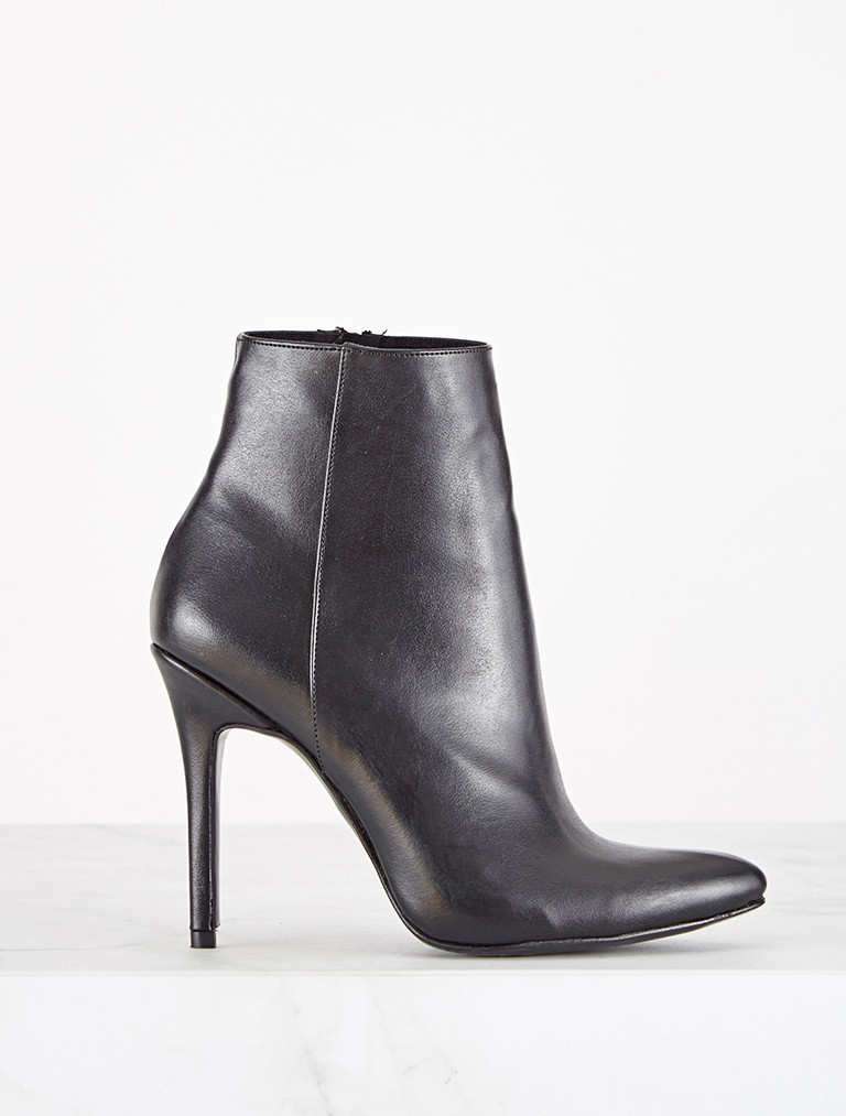 

Mecrea woman Boot, Standard