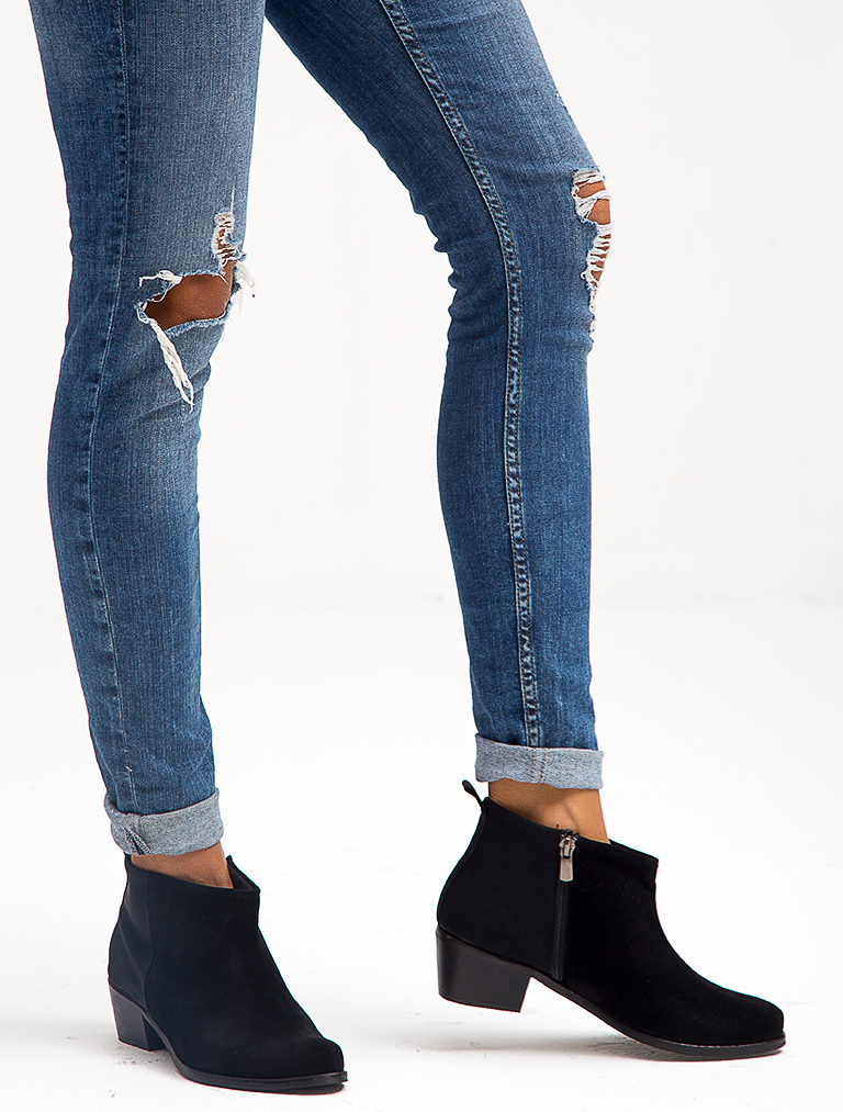 

Mecrea woman Casual Boot, Standard