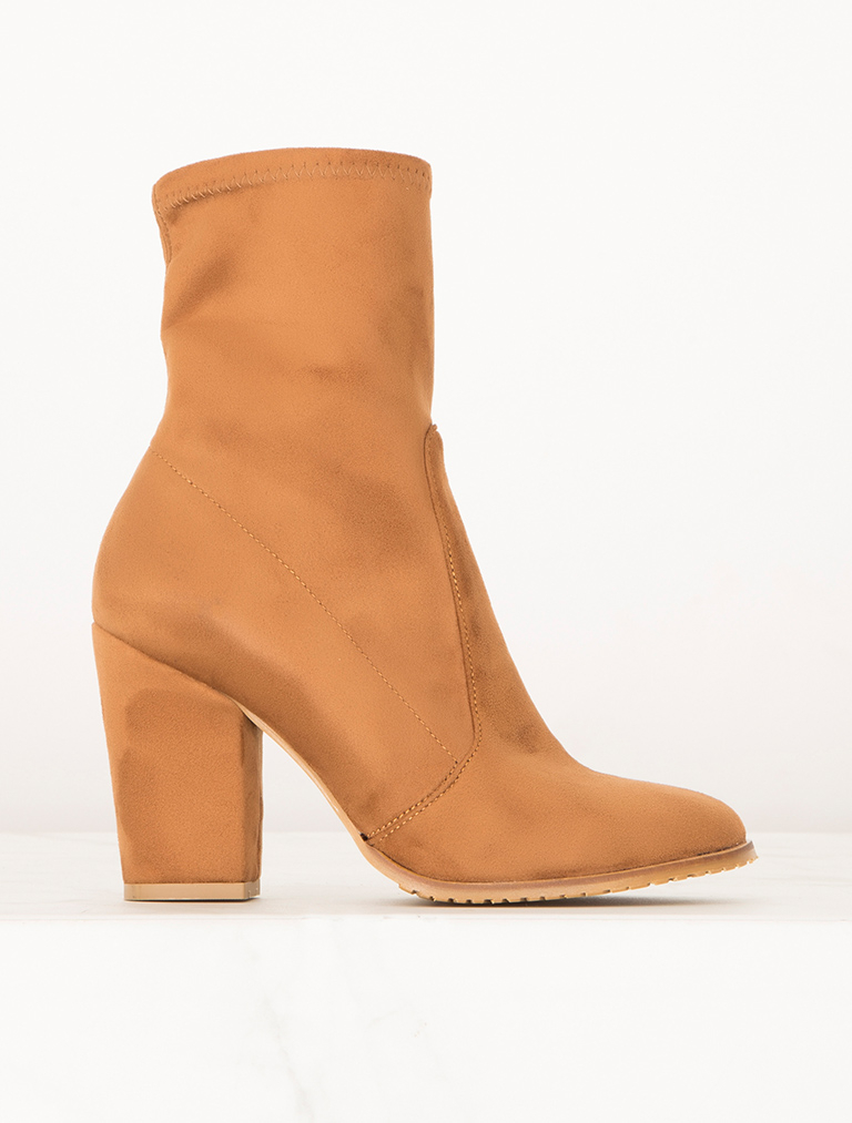 

Mecrea woman Boot, Standard