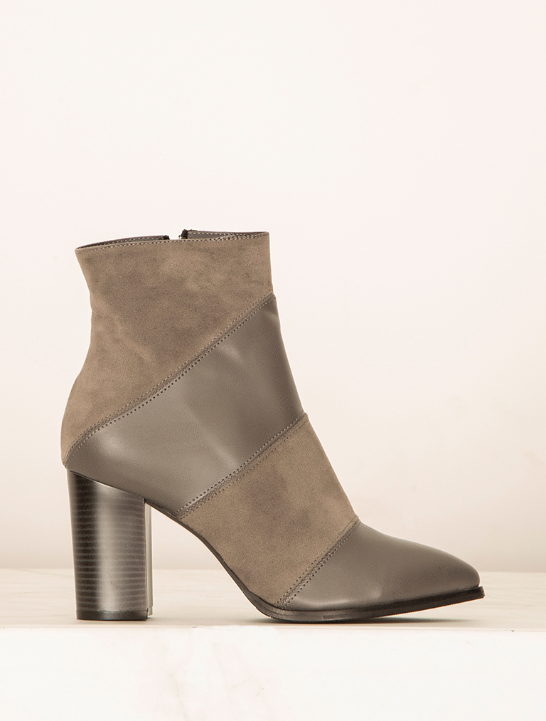 

Mecrea woman Boot, Standard