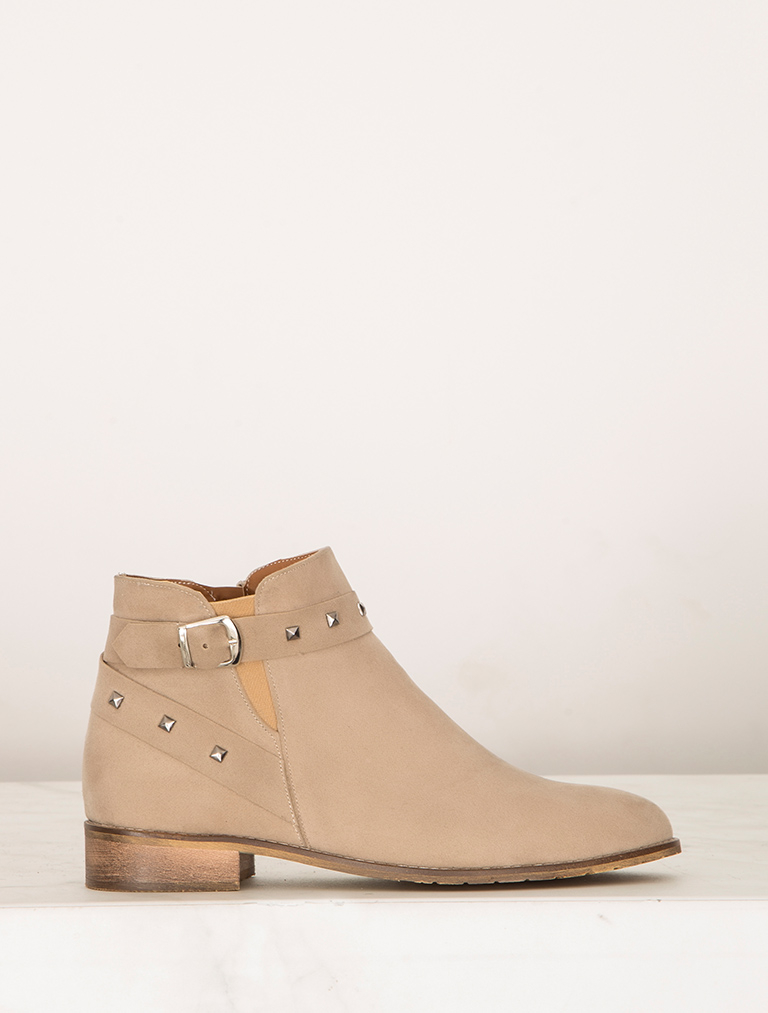 

Mecrea woman Casual Boot, Standard