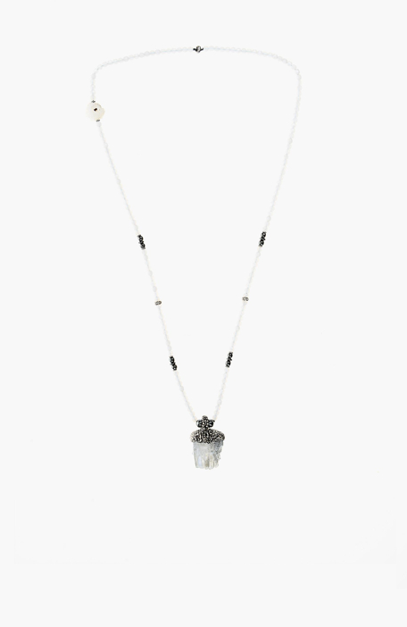 

NETWORK Necklace, White