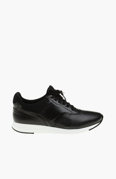 

NETWORK Sneakers, Black