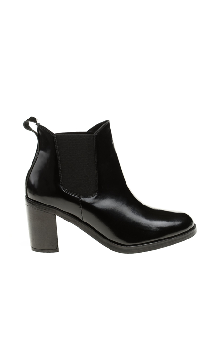 

NETWORK Boot, Black