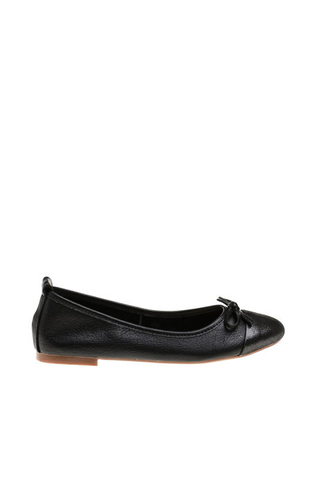 

DIVARESE Flat, Black